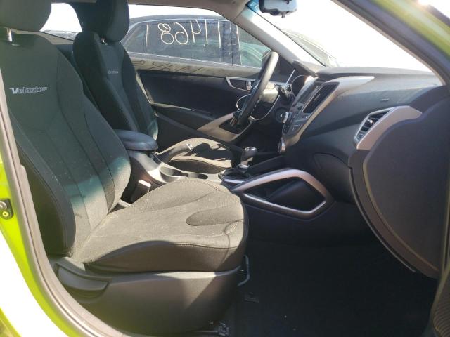 Photo 5 from auction – 2012 HYUNDAI VELOSTER with VIN KMHTC6ADXCU025120