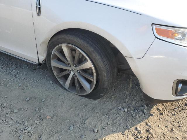 Photo 9 from auction – 2011 LINCOLN MKS with VIN 1LNHL9ERXBG615022