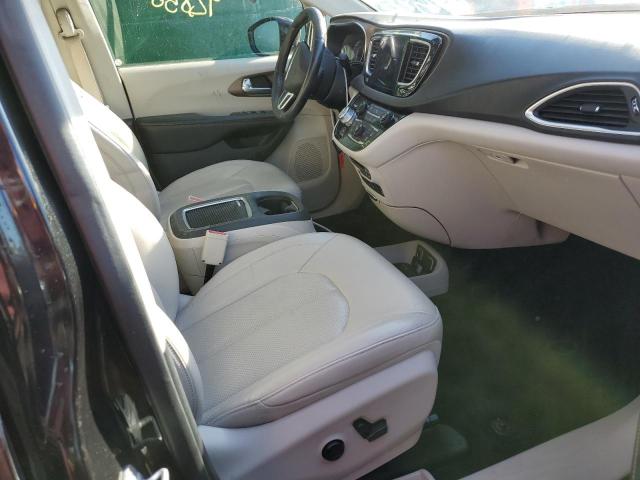 Photo 5 from auction – 2018 CHRYSLER PACIFICA T with VIN 2C4RC1EG4JR211736