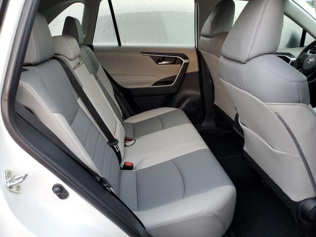 Photo 6 from auction – 2020 TOYOTA RAV4 XLE P with VIN 2T3C1RFVXLC085318
