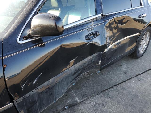 Photo 9 from auction – 2006 LINCOLN TOWN CAR E with VIN 1LNHM84W16Y638008