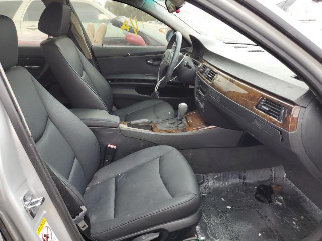 Photo 5 from auction – 2006 BMW 325 I with VIN WBAVB135X6PT02776