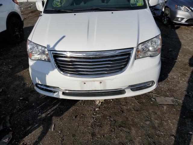 Photo 9 from auction – 2016 CHRYSLER TOWN & COU with VIN 2C4RC1BG5GR305878