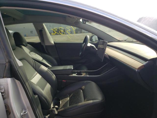 Photo 5 from auction – 2018 TESLA MODEL 3 with VIN 5YJ3E1EA6JF024389