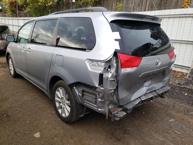 Photo 3 from auction – 2012 TOYOTA SIENNA LE with VIN 5TDJK3DC4CS037137