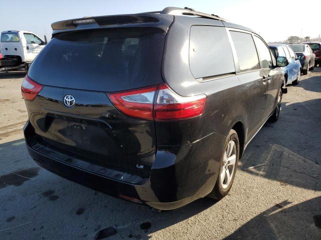 Photo 4 from auction – 2015 TOYOTA SIENNA LE with VIN 5TDKK3DC8FS649219