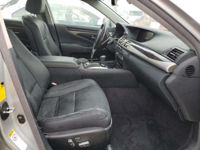 Photo 5 from auction – 2014 LEXUS LS 460 with VIN JTHCL5EF5E5021787