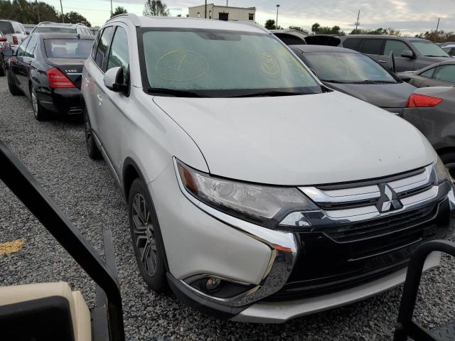 MITSUBISHI OUTLANDER 2017 with VIN JA4AD3A38HZ035857 - Photo from auction
