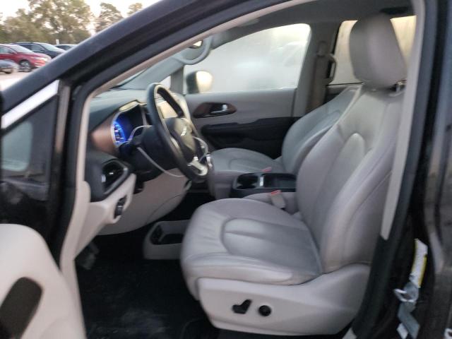 Photo 5 from auction – 2017 CHRYSLER PACIFICA T with VIN 2C4RC1BG7HR570576