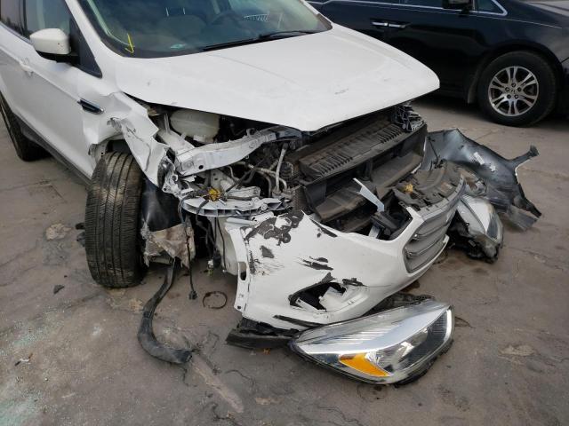 Photo 9 from auction – 2018 FORD ESCAPE SE with VIN 1FMCU0GD6JUB31644