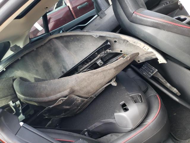 Photo 6 from auction – 2013 TESLA MODEL S with VIN 5YJSA1DP0DFP25365