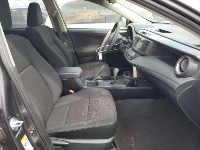 Photo 5 from auction – 2017 TOYOTA RAV4 LE with VIN JTMZFREVXHJ709734