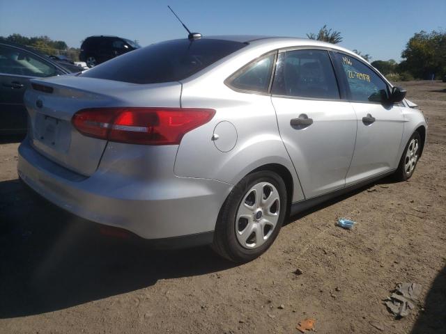 Photo 4 from auction – 2016 FORD FOCUS S with VIN 1FADP3E24GL207501