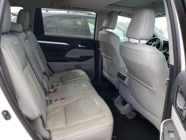 Photo 6 from auction – 2017 TOYOTA HIGHLANDER with VIN 5TDKZRFH8HS215635