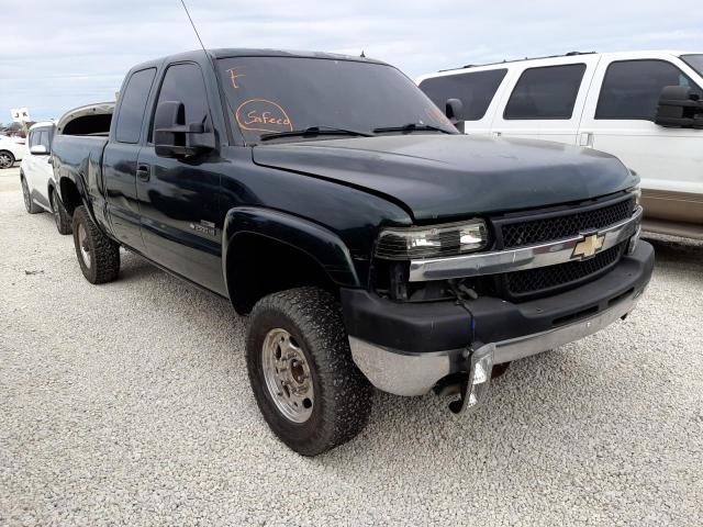 CHEVROLET SILVERADO2 2002 with VIN 1GCHC29102E147295 - Photo from auction