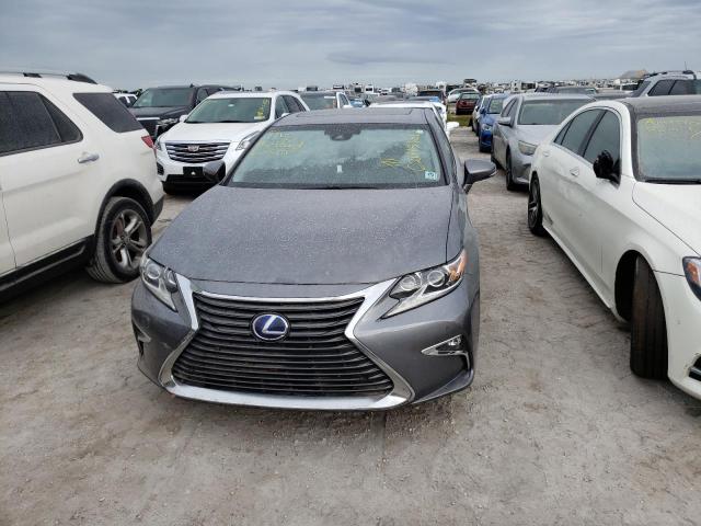 Photo 9 from auction – 2017 LEXUS ES 300H with VIN JTHBW1GG3H2137108