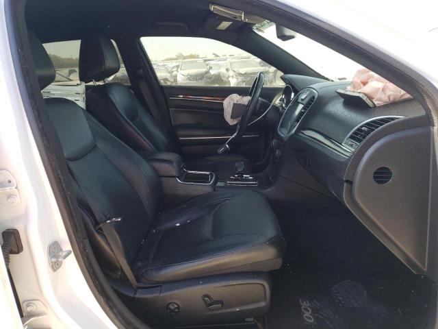 Photo 5 from auction – 2014 CHRYSLER 300C with VIN 2C3CCAEG0EH260017