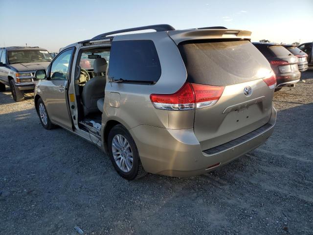 Photo 3 from auction – 2011 TOYOTA SIENNA XLE with VIN 5TDYK3DC5BS168672