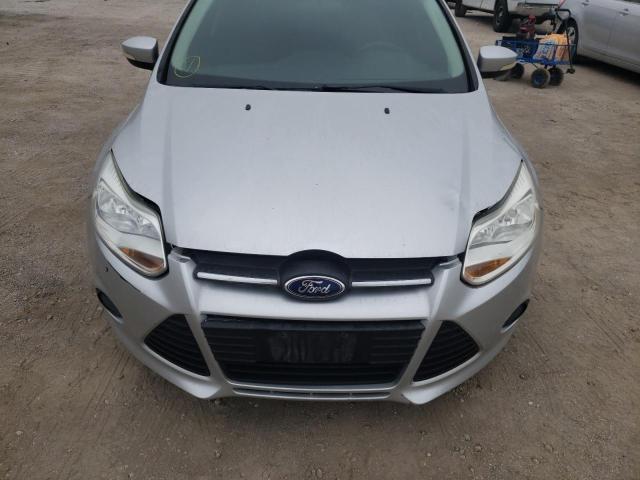 Photo 5 from auction – 2013 FORD FOCUS SE with VIN 1FADP3K20DL301990