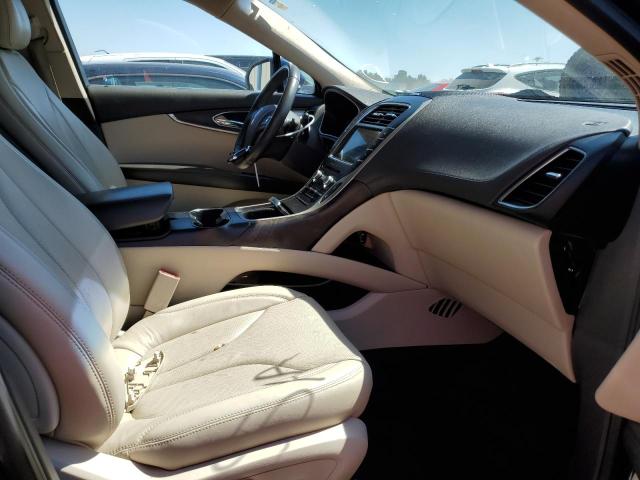 Photo 5 from auction – 2017 LINCOLN MKX RESERV with VIN 2LMPJ8LPXHBL48563