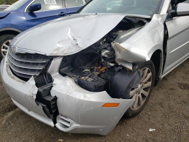 Photo 9 from auction – 2010 CHRYSLER SEBRING TO with VIN 1C3BC5ED2AN176176