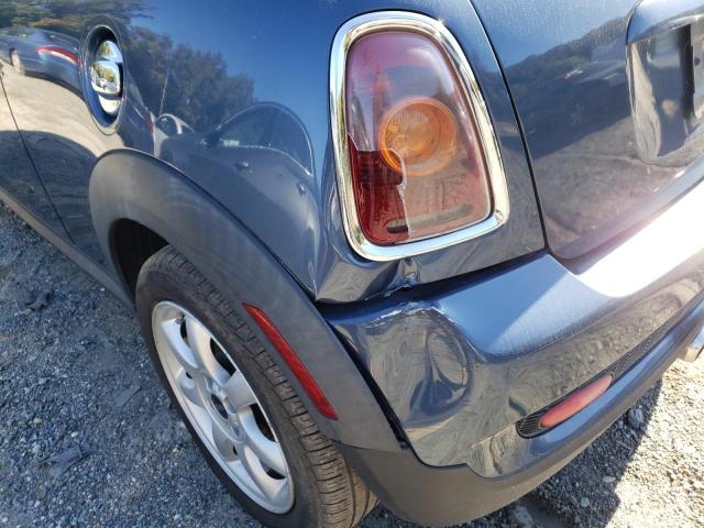 Photo 9 from auction – 2010 MINI COOPER S with VIN WMWMF7C53ATZ69207