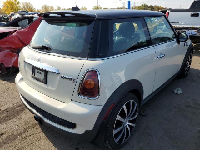 Photo 4 from auction – 2007 MINI COOPER S with VIN WMWMF73577TL89371