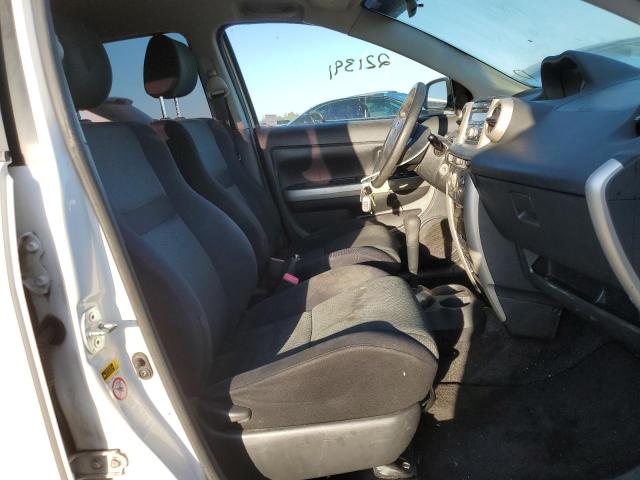 Photo 5 from auction – 2006 TOYOTA SCION XA with VIN JTKKT604265019594