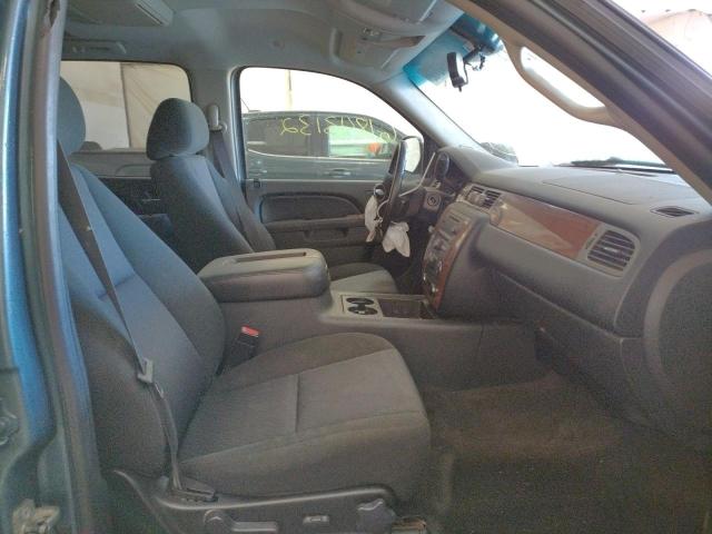 Photo 5 from auction – 2010 CHEVROLET AVALANCHE with VIN 3GNVKFE07AG107059