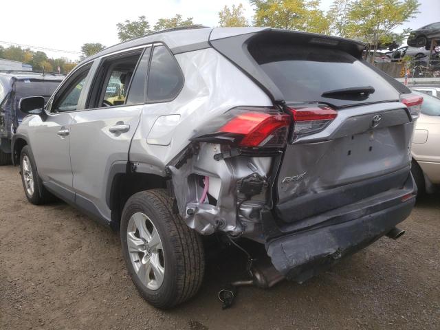 Photo 3 from auction – 2020 TOYOTA RAV4 XLE with VIN JTMP1RFV1LD058912