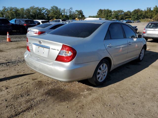 Photo 4 from auction – 2004 TOYOTA CAMRY LE with VIN 4T1BE30K74U280216