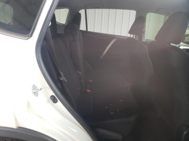 Photo 6 from auction – 2018 TOYOTA RAV4 LE with VIN JTMZFREV4JJ742914