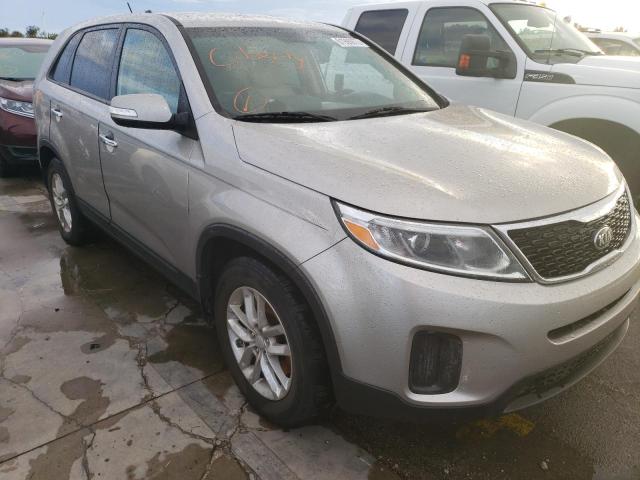 KIA SORENTO LX 2015 with VIN 5XYKT3A67FG622358 - Photo from auction