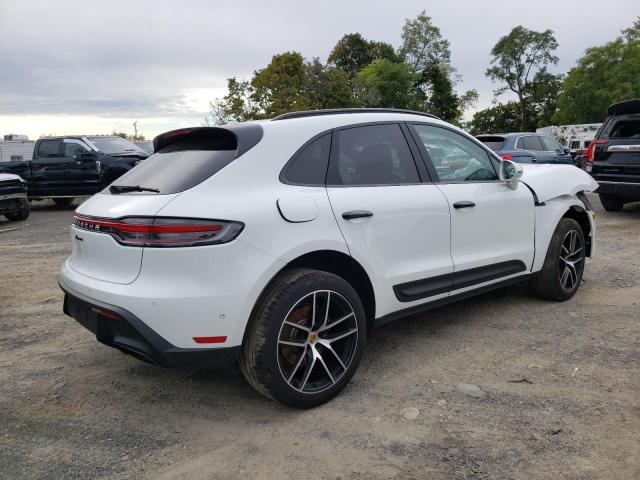 Photo 4 from auction – 2022 PORSCHE MACAN with VIN WP1AA2A55NLB01661