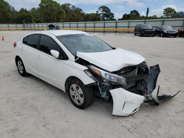 Photo 1 from auction – 2018 KIA FORTE LX with VIN 3KPFK4A78JE217991