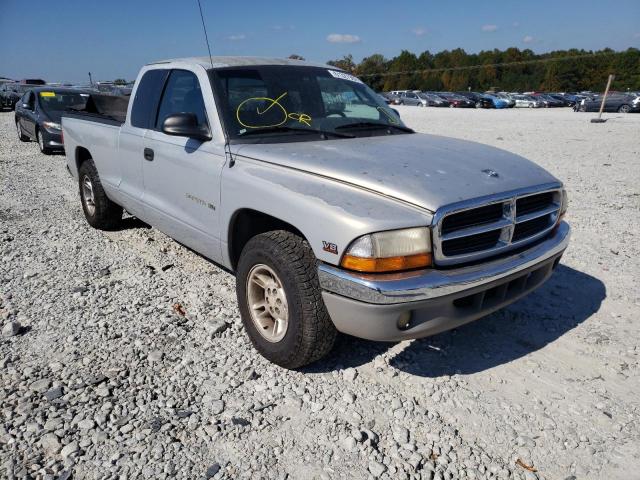 DODGE DAKOTA 2000 with VIN 1B7GL22N7YS638708 - Photo from auction