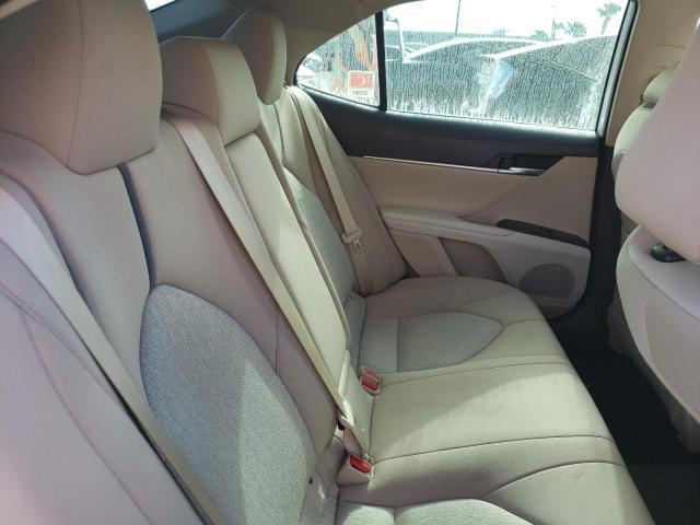 Photo 6 from auction – 2022 TOYOTA CAMERY with VIN 4T1C11AK2NU677093