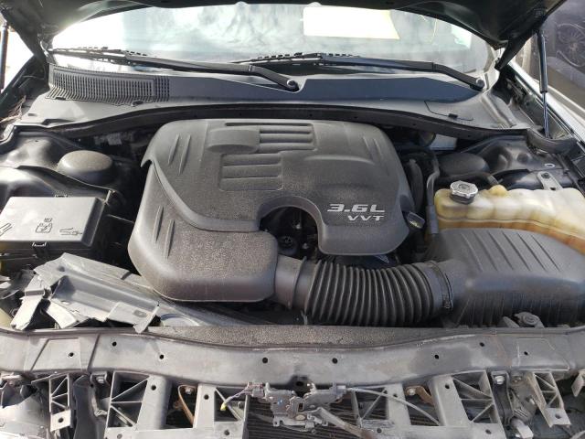 Photo 7 from auction – 2019 CHRYSLER 300 LIMITE with VIN 2C3CCAEG5KH534260