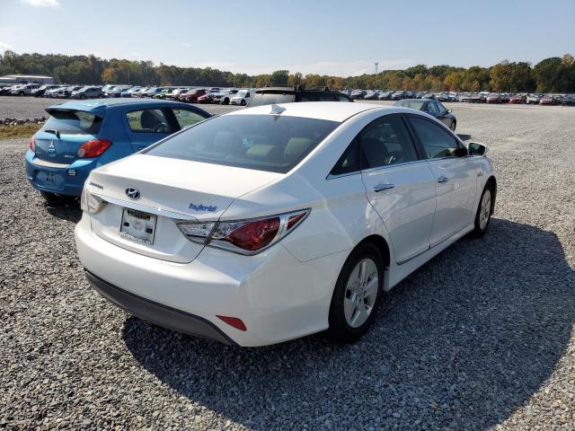 Photo 4 from auction – 2012 HYUNDAI SONATA HYB with VIN KMHEC4A46CA020463