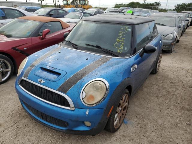 Photo 2 from auction – 2009 MINI COOPER S with VIN WMWMF73529TW85885
