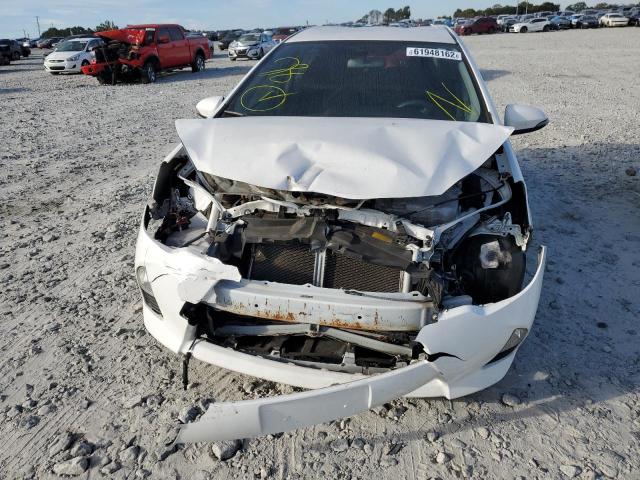 Photo 9 from auction – 2013 TOYOTA PRIUS C with VIN JTDKDTB34D1546483