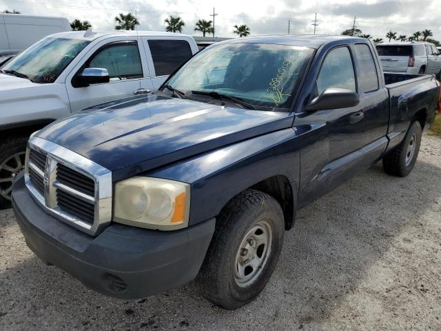 Photo 2 from auction – 2005 DODGE DAKOTA ST with VIN 1D7HE22K95S165397