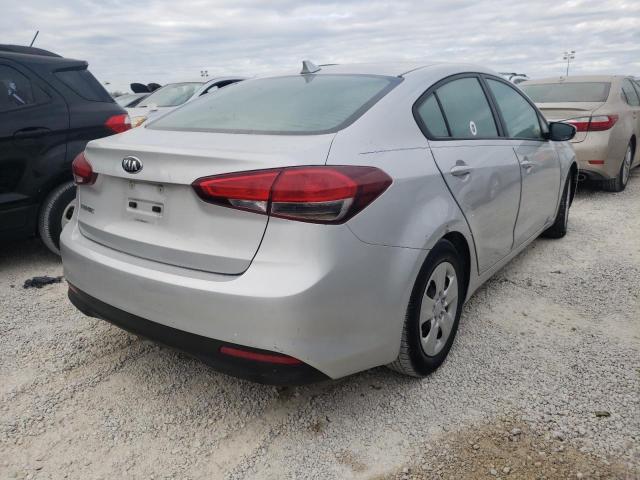 Photo 4 from auction – 2017 KIA FORTE LX with VIN 3KPFK4A7XHE132662