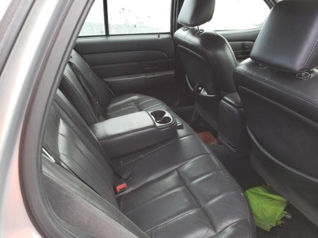 Photo 6 from auction – 2003 FORD CROWN VICT with VIN 2FAFP74W93X140105