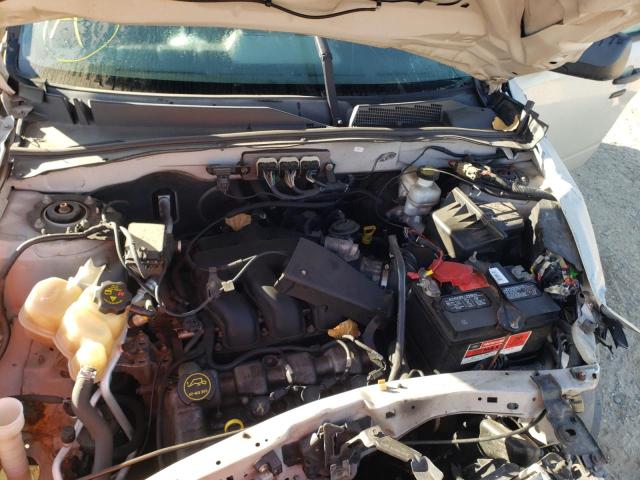 Photo 7 from auction – 2008 FORD ESCAPE XLT with VIN 1FMCU03198KB99132