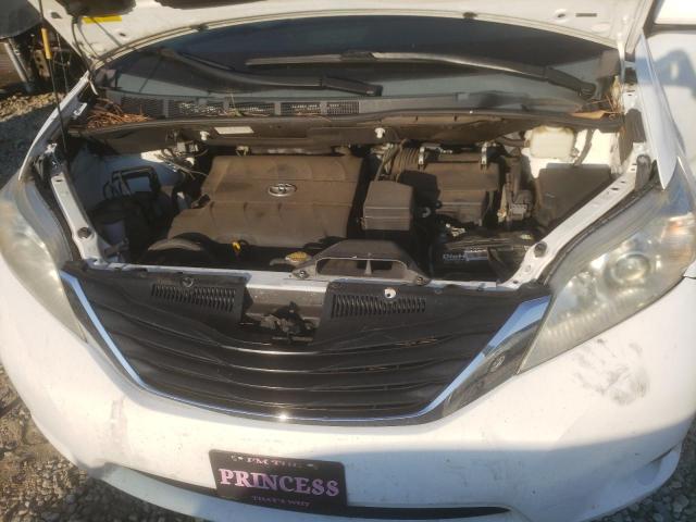 Photo 7 from auction – 2012 TOYOTA SIENNA LE with VIN 5TDKK3DC6CS206143