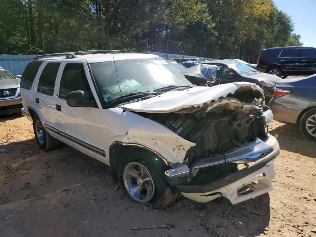 CHEVROLET BLAZER 1998 with VIN 1GNCS13W2W2159054 - Photo from auction