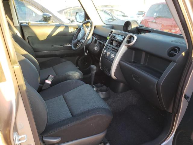 Photo 5 from auction – 2006 SCION XB with VIN JTLKT324964085444