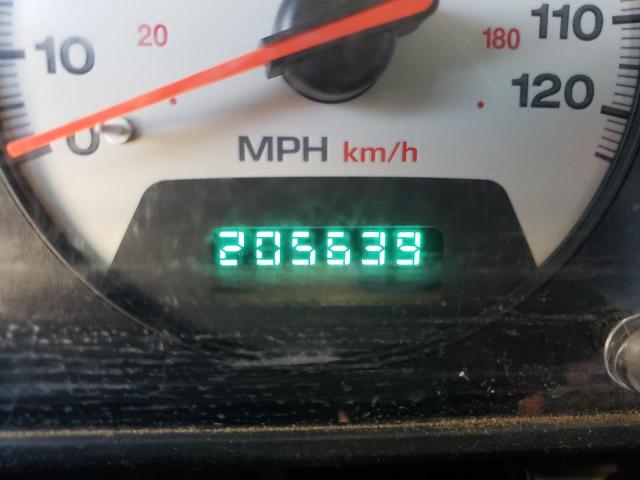 Photo 8 from auction – 2001 JEEP GRAND CHER with VIN 1J4GW58N01C571511