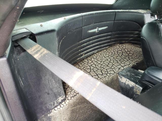 صورة رقم 6 من المزاد - 2004 FORD THUNDERBIR مع VIN 1FAHP60A64Y102605